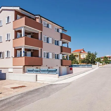 Two-bedroom In Pakoštane